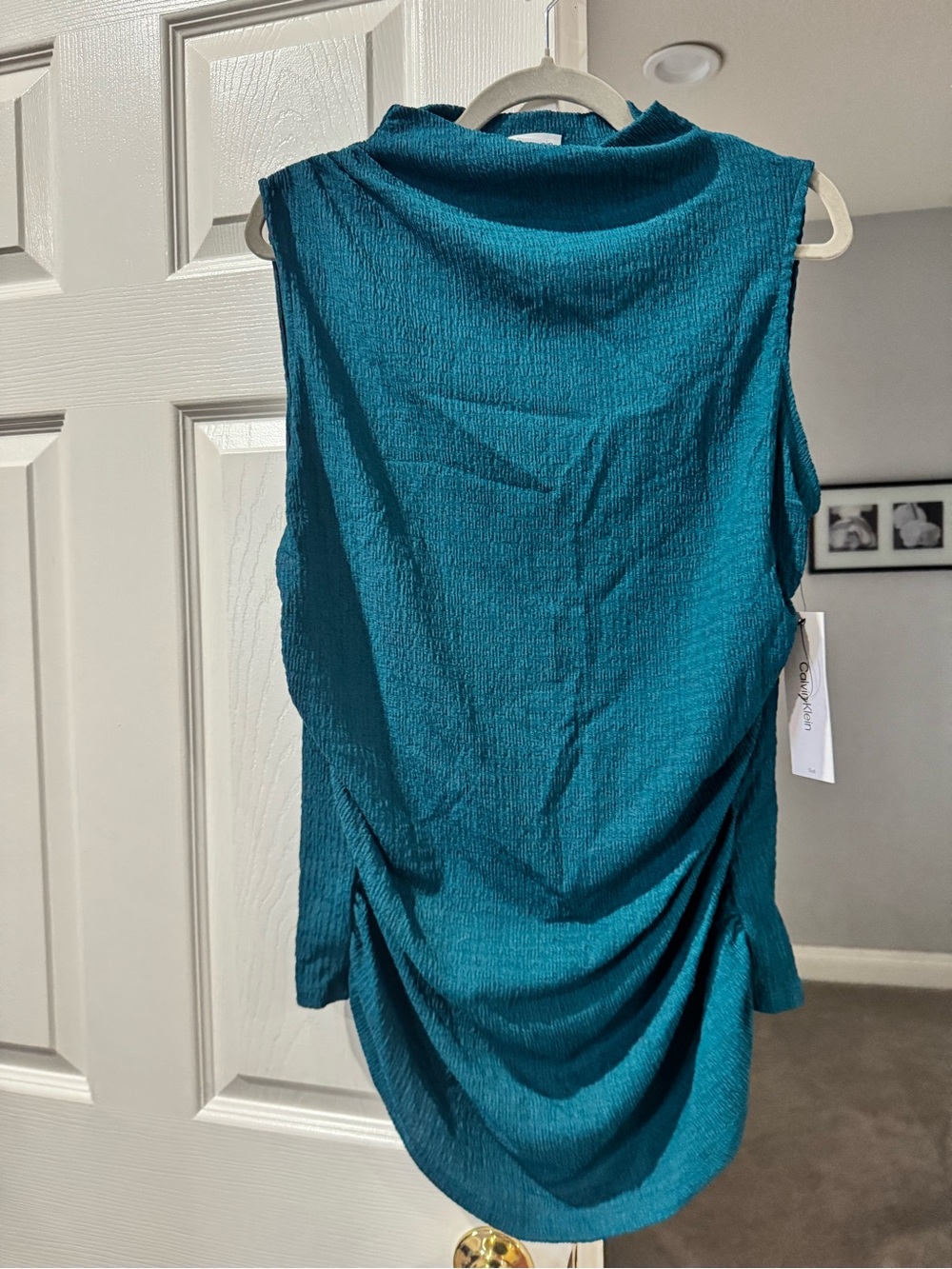 Calvin Klein Textured Teal Sleeveless Top